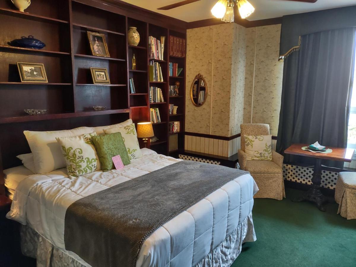 The King George Inn 코복 외부 사진