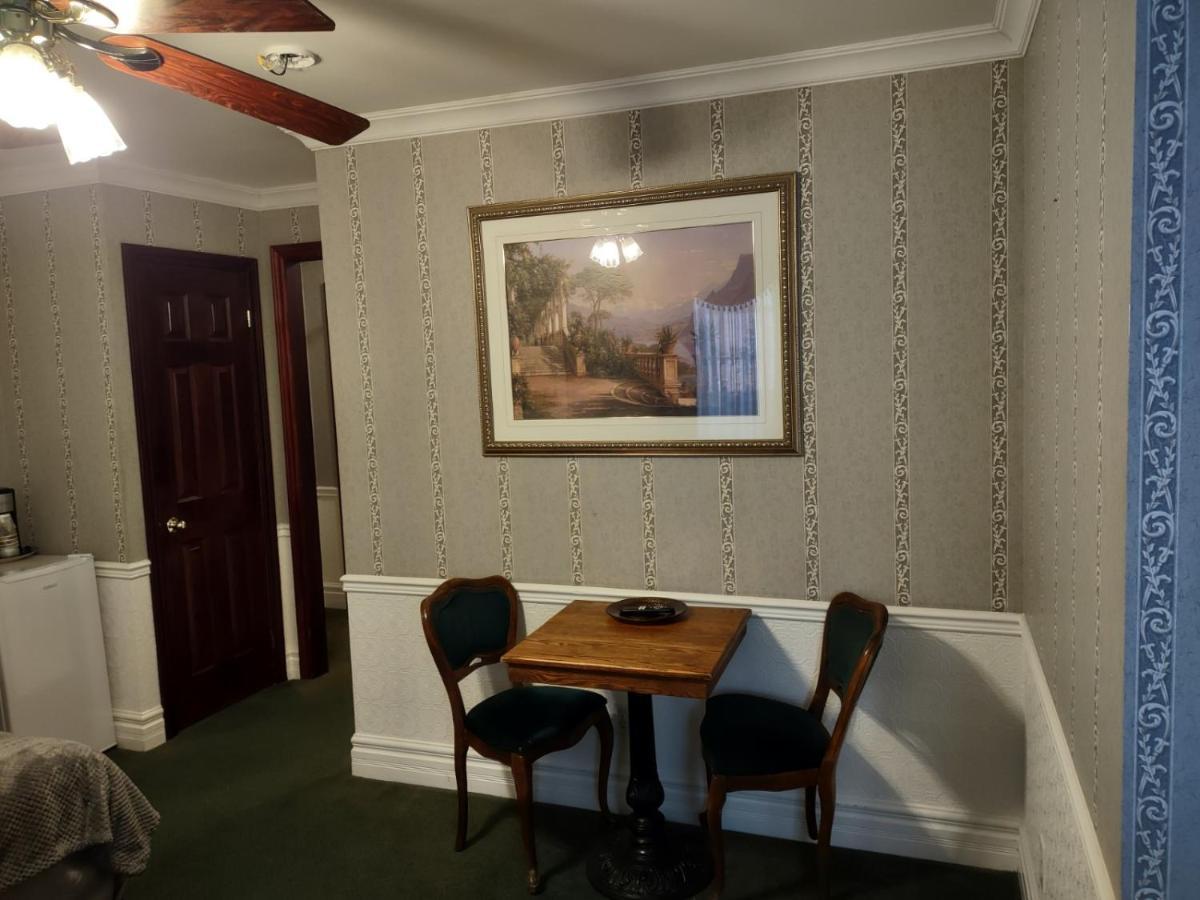 The King George Inn 코복 외부 사진
